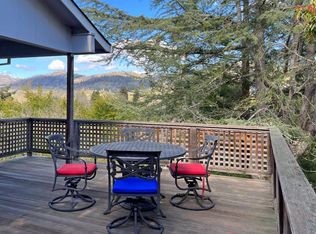 409 Ridgegreen Dr, Santa Rosa, CA 95409