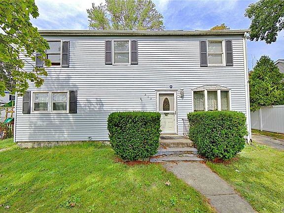 2nd image of 515 Lombard St