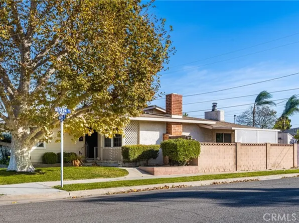2102 E Napa Pl, Anaheim, CA 92806