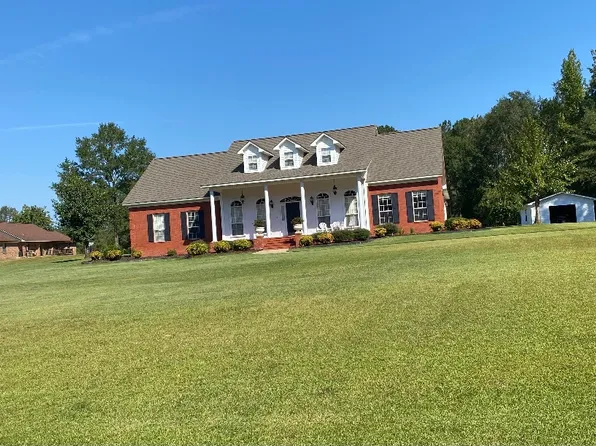 138 Pin Oak, Camden, AR 71701