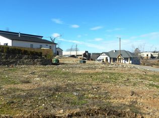 3 Cobble Hill Rd, Little Rock, AR 72211