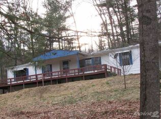 118 Sean Dr, Spruce Pine, NC 28777