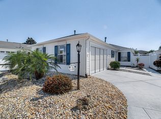 1394 Chesterfield Ln, The Villages, FL 32162