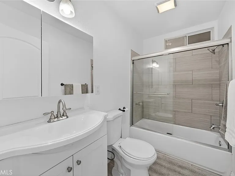 5929 Weaver Ln — Photo 21