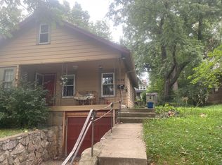 3529 Bell St APT 2, Kansas City, MO 64111