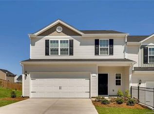 3903 Rosfield Dr, Charlotte, NC 28214