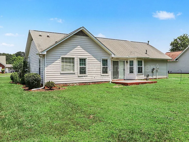 4609 Falcon Chase Dr SW — Photo 24
