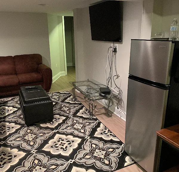 3085 Bicentennial Ct — Photo 2