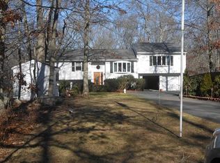 300 Corbett St, Fall River, MA 02720