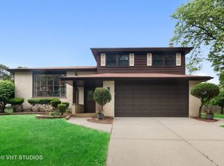 830 S Ridge Ave, Arlington Heights, IL 60005