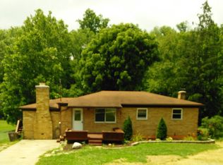 6031 Sheed Rd, Cincinnati, OH 45247