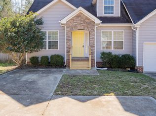 1686 Short Leaf Ln, Soddy Daisy, TN 37379