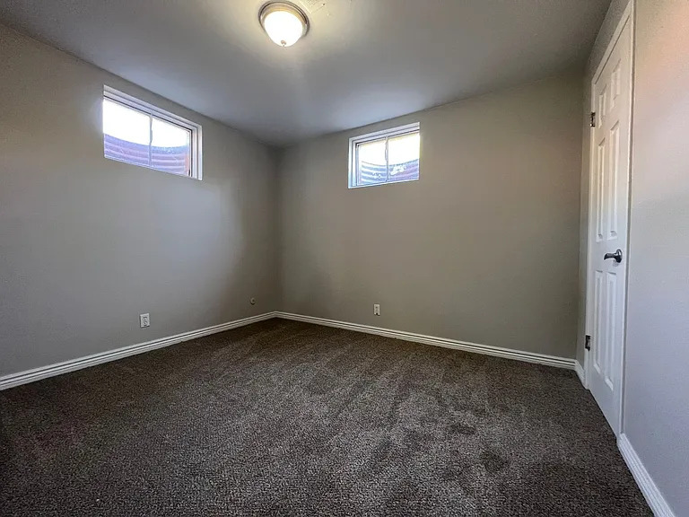 1365 Lucille Ct — Photo 16