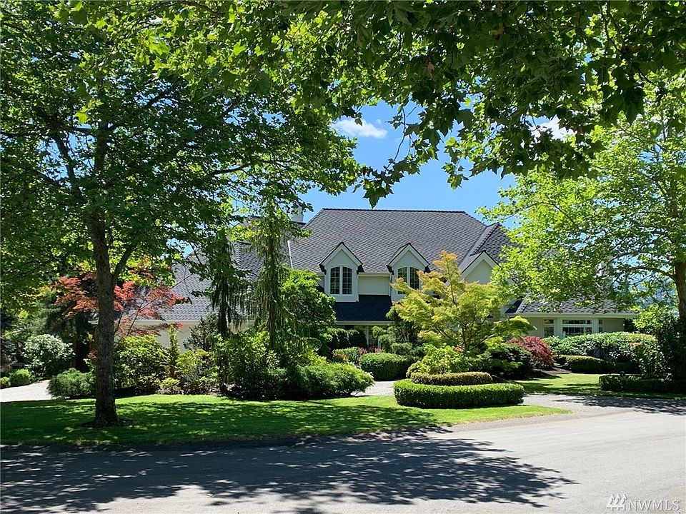 1st image of 19537 SE 24th Pl