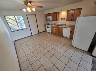 3614 25th St #3, Moline, IL 61265