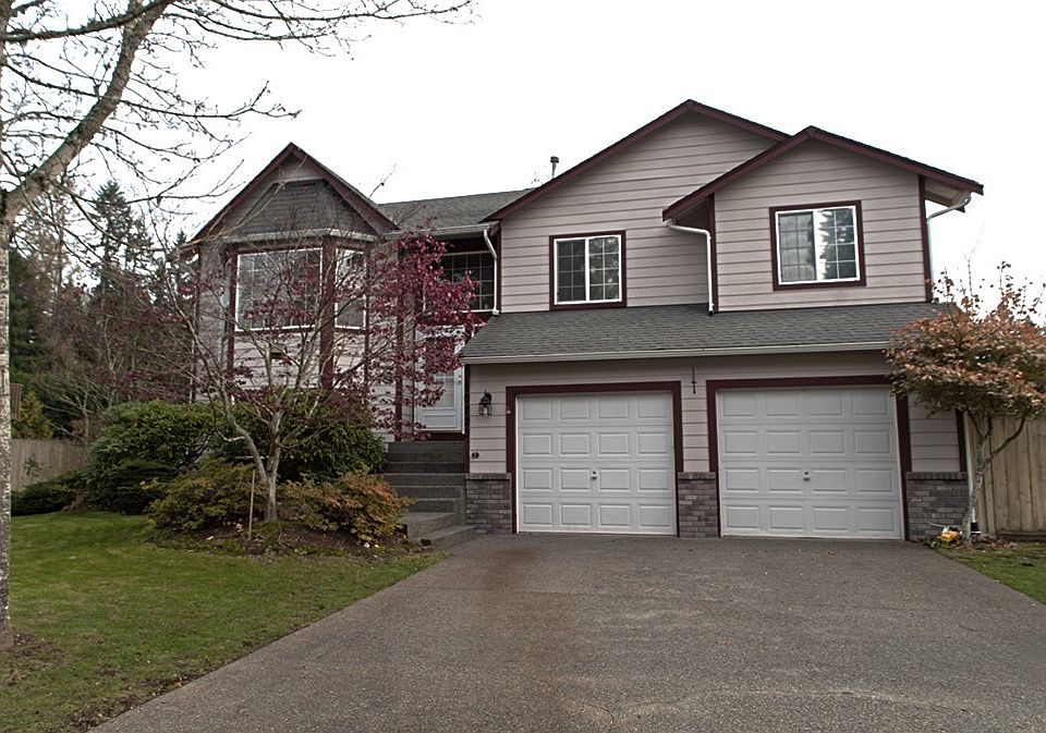 1st image of 10723 211th Avenue Ct E