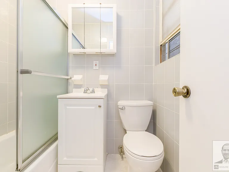 181 7th Ave #3 — Photo 17