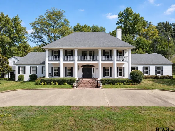 2800 Woodlake Dr, Tyler, TX 75701