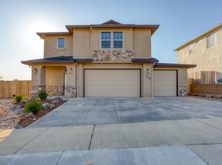 215 Mill Valley Pkwy, Redding, CA 96003