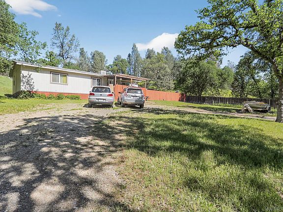 3rd image of 16522 Stagecoach Rd