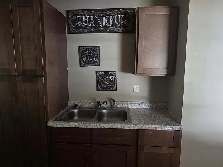 519 Choctaw Dr — Photo 3