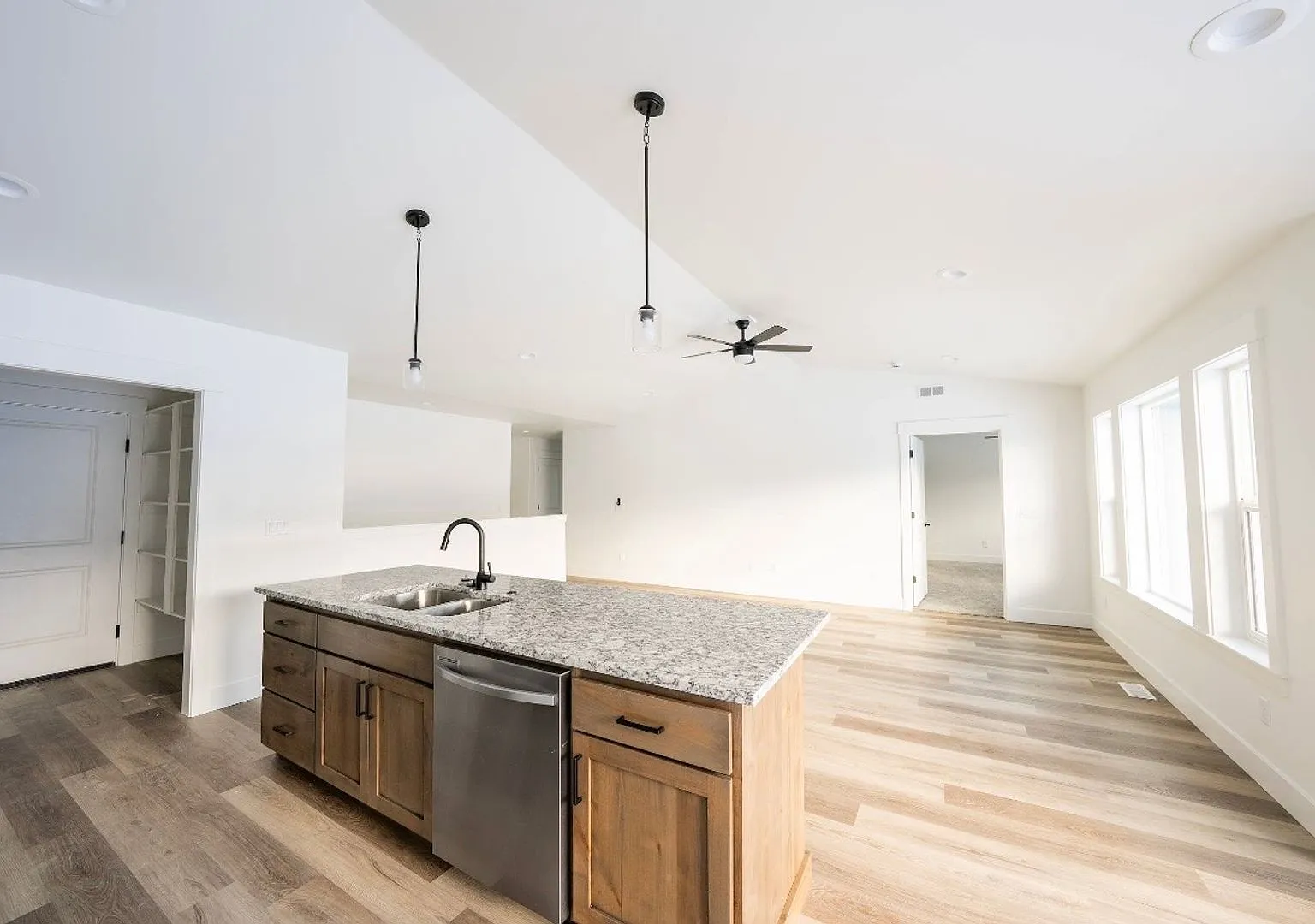 New Twin Home In Sugar City 3 Bed 2 Bath With Unfinished Basement And 2 Stall Garage — Photo 1