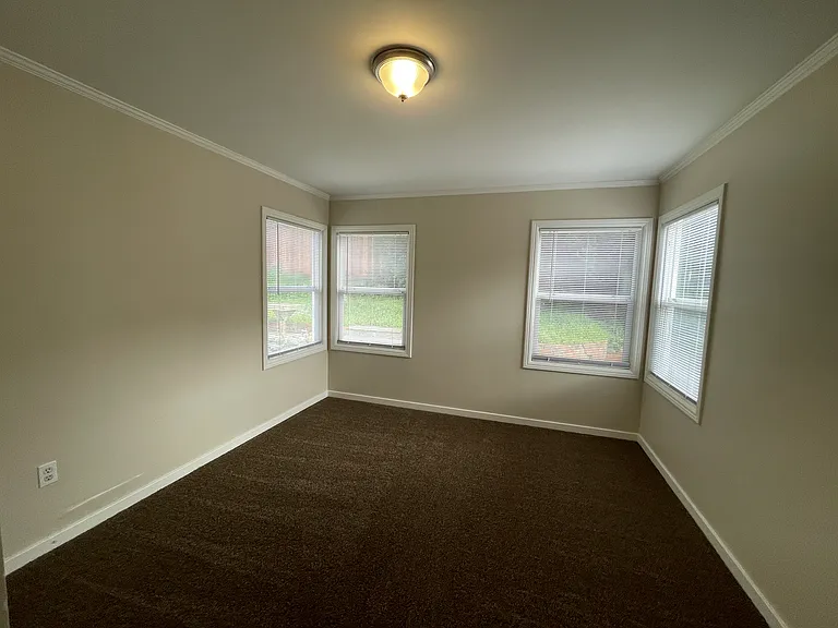 410 Carmel Ave — Photo 9