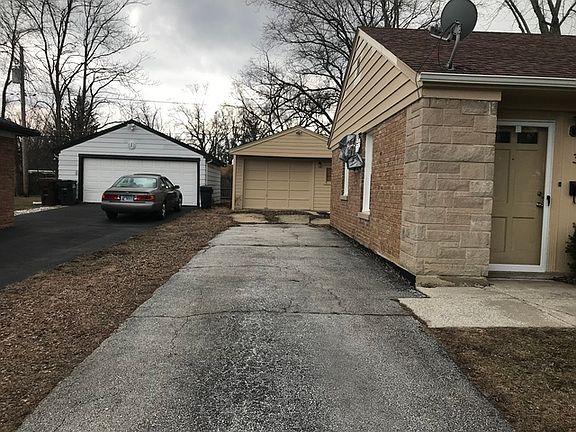 2nd image of 335 Minocqua St