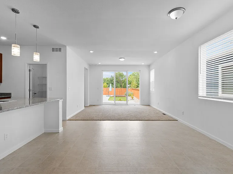 53 Acorn Creek Ct — Photo 8