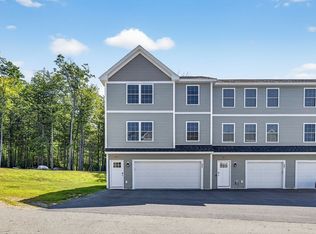 24 Sera Dr #D, Nottingham, NH 03290