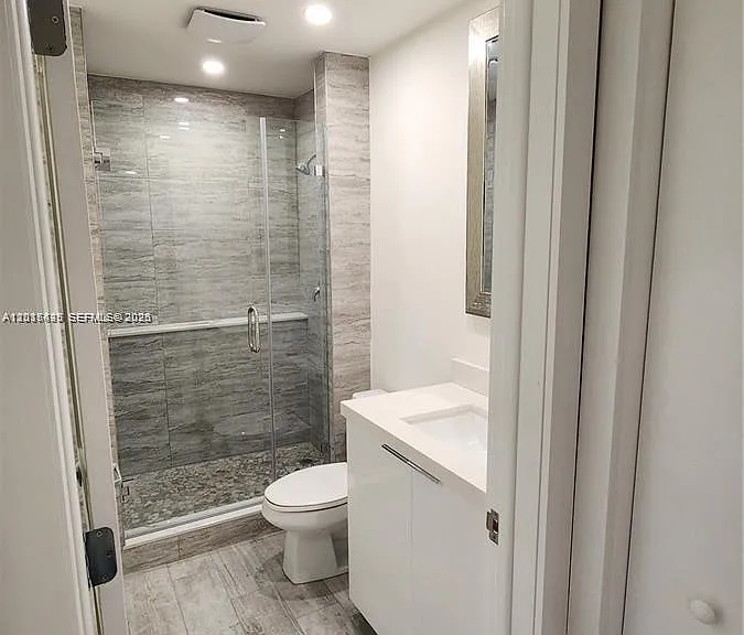 16575 Old Cutler Rd #16575 — Photo 17