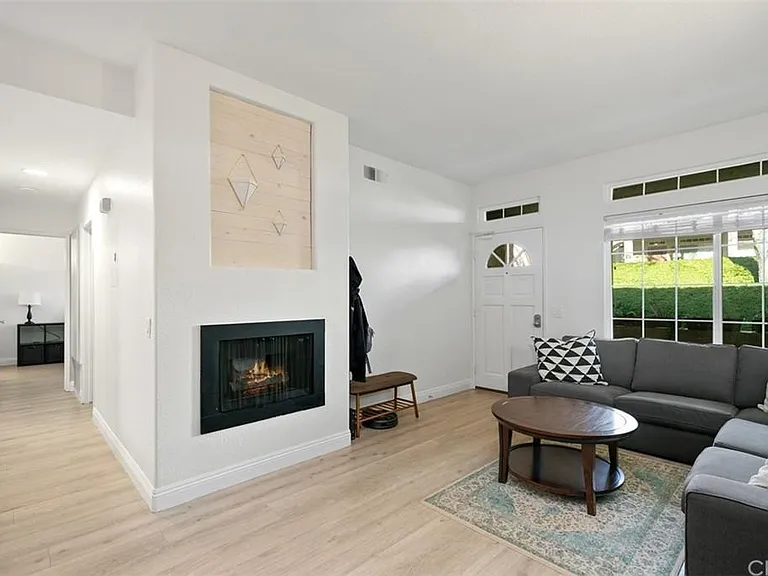 74 Castano — Photo 2