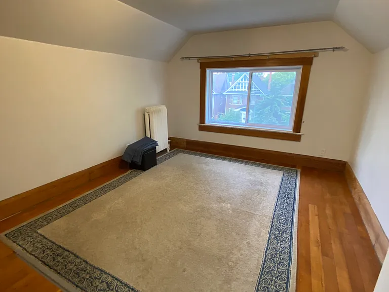 130 Home St — Photo 14