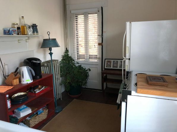 223 Summer St #1A, Saint Johnsbury, VT 05819