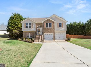 7235 Magnolia Ln, Fairburn, GA 30213