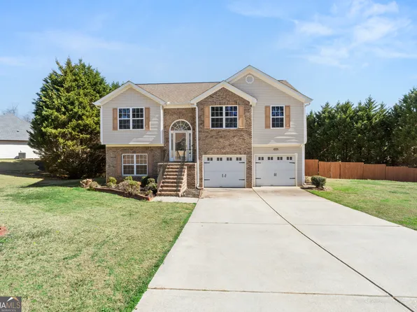 7235 Magnolia Ln, Fairburn, GA 30213