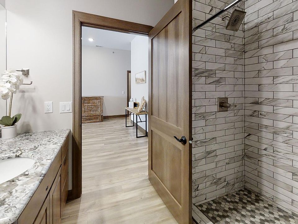 724 Stoney Point Trl Watertown, SD, 57201 Apartments for Rent Zillow