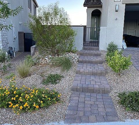 4th image of 11837 Dragontail Peak Ave