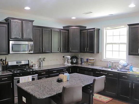 4th image of 5321 Orabelle Ct
