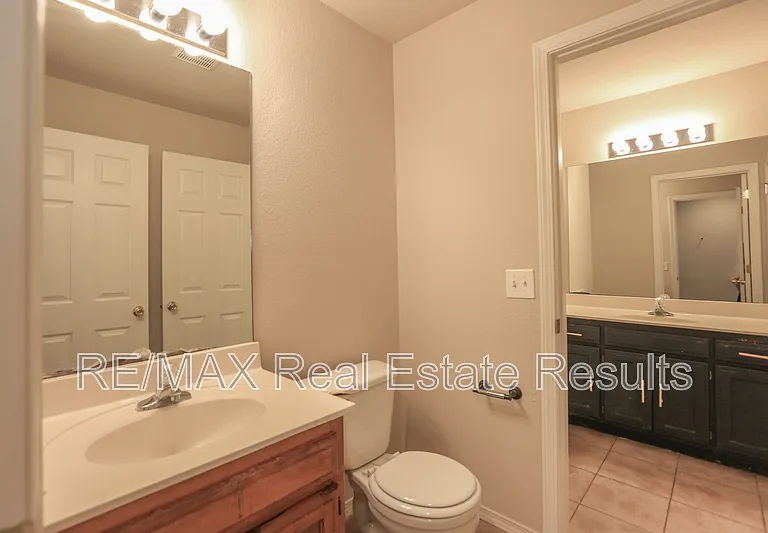 3509 SW Deerfield Blvd #1 — Photo 18