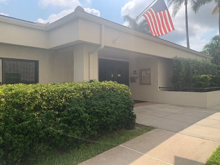 1324 Pasadena Ave S #206 — Photo 42