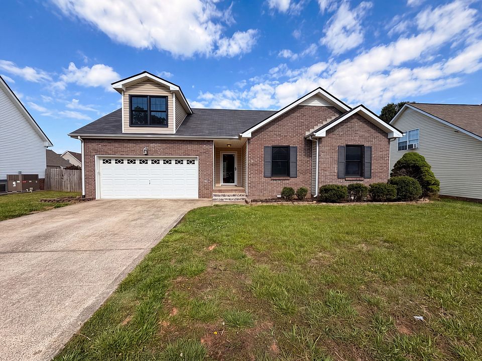 1st image of 1688 Cedar Springs Cir