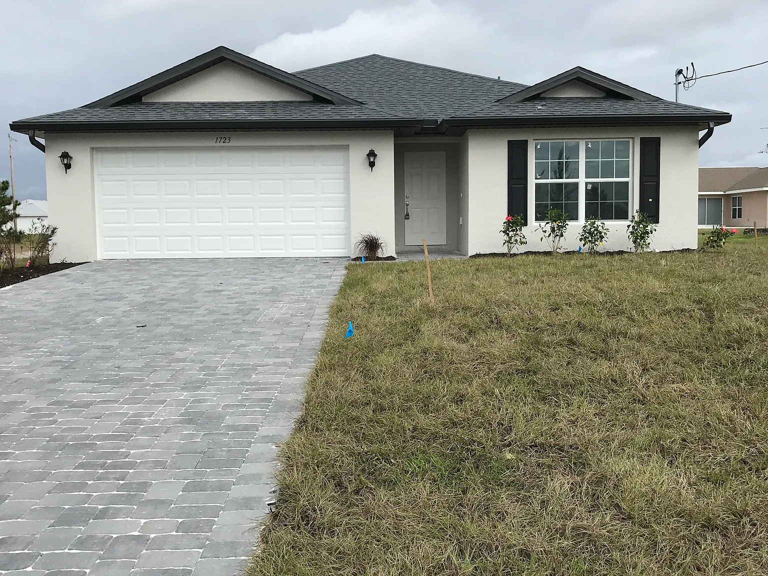 NE 39th St, Cape Coral — Photo 1