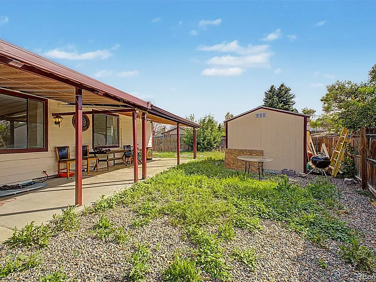 2757 S Salida St — Photo 48