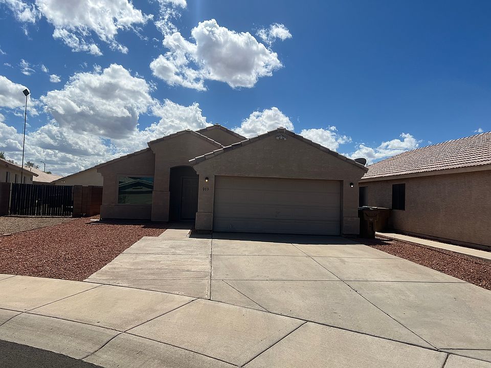 1st image of 913 E Calle Adobe Ln