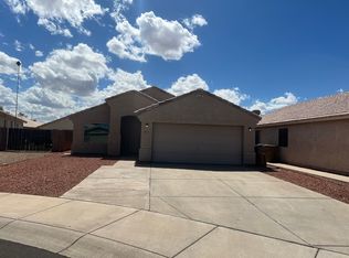 913 E Calle Adobe Ln, Goodyear, AZ 85338