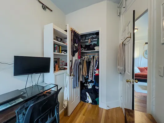 Rented by Denise Rosenblum, LREB | media 18