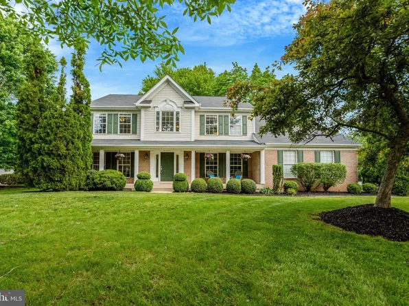 21349 Clappertown Dr, Ashburn, VA 20147