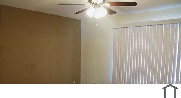 3333 W Ross Ave — Photo 9