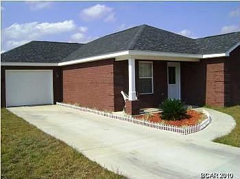 1st image of 4028 Zinnia Dr